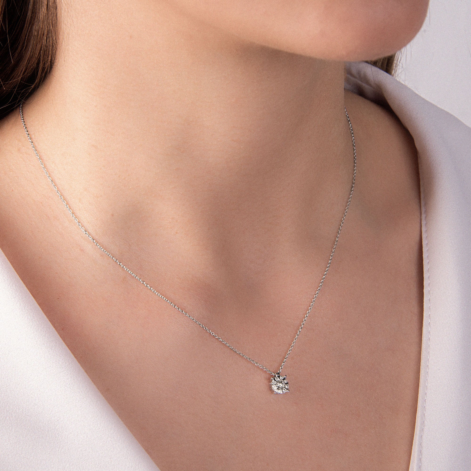 Girocollo Punto Luce Magic con Diamanti