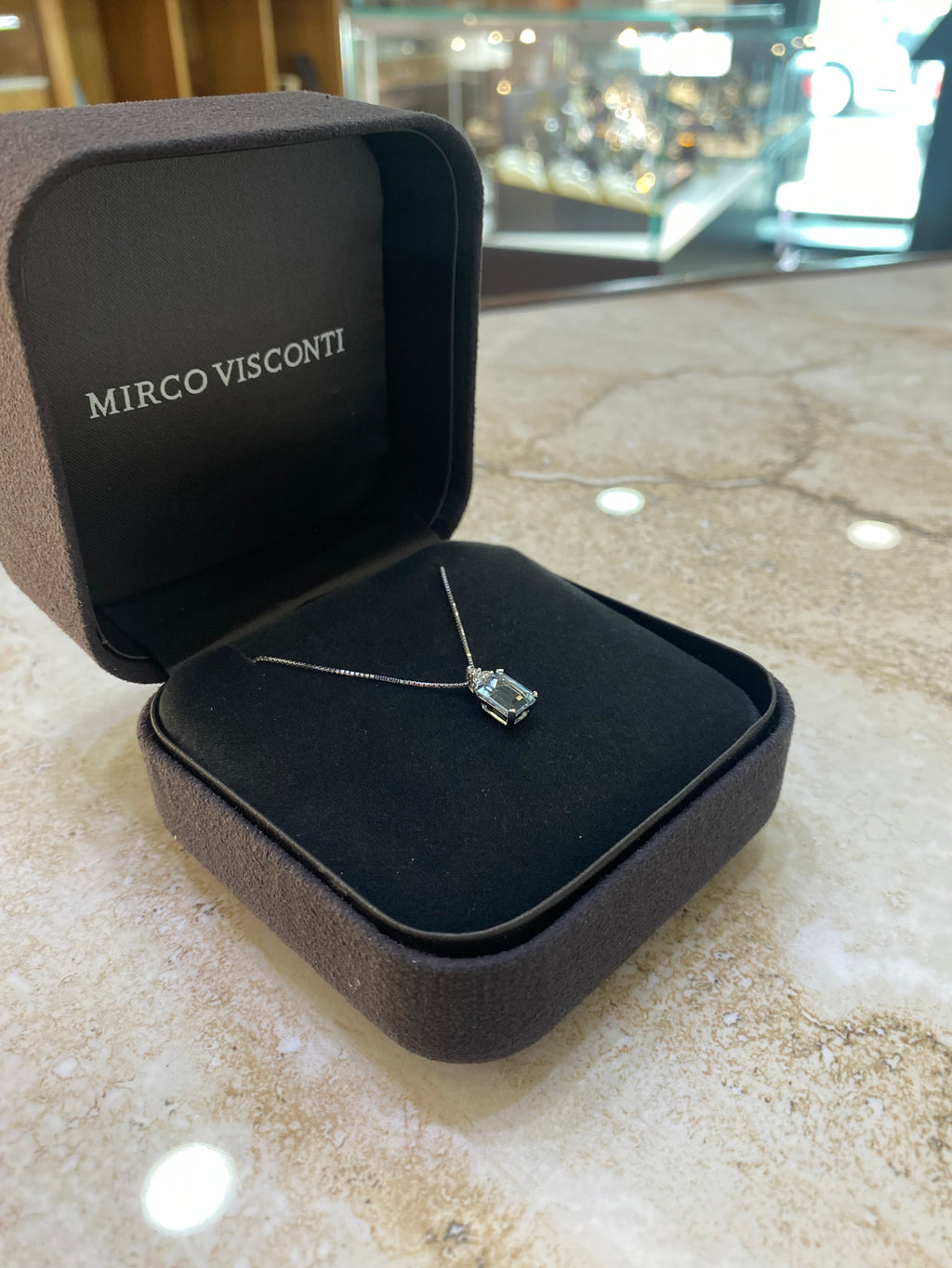 Girocollo con Acquamarina e Diamanti