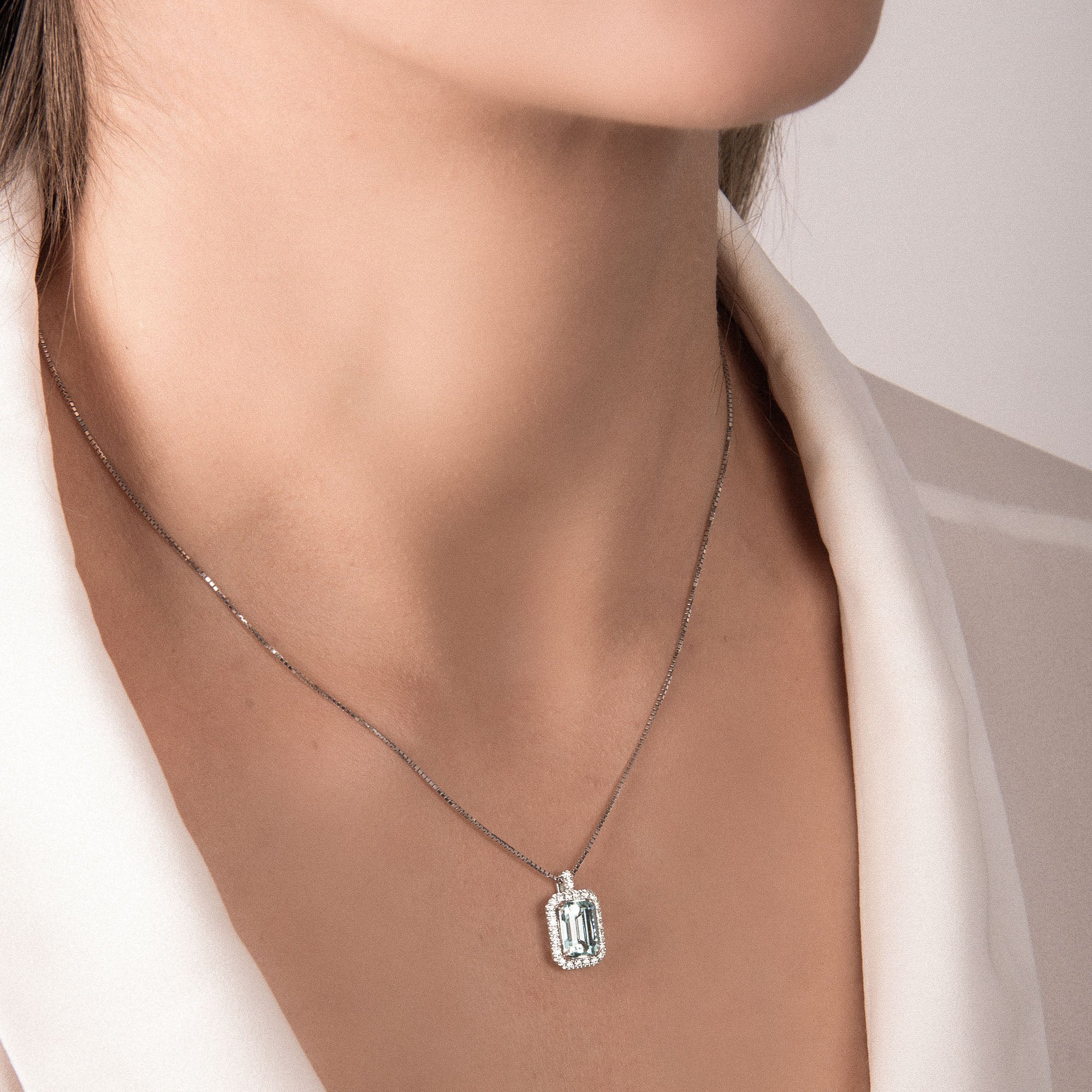 Girocollo Kate con Acquamarina e Diamanti