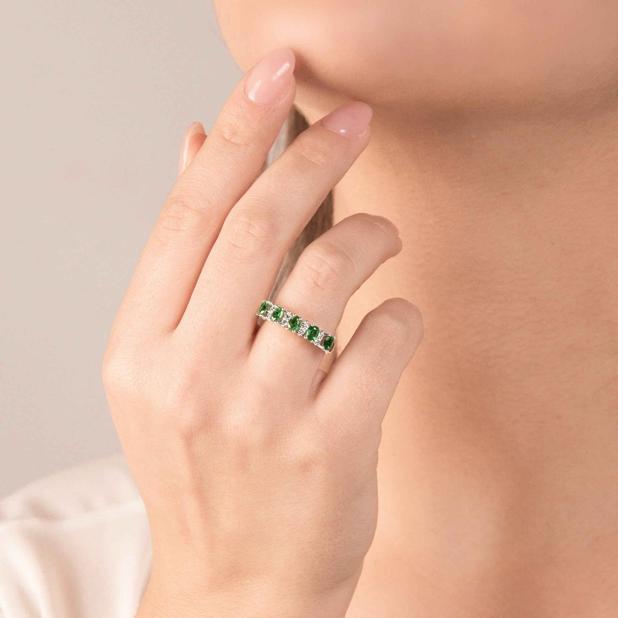 Anello con Smeraldo e Diamanti