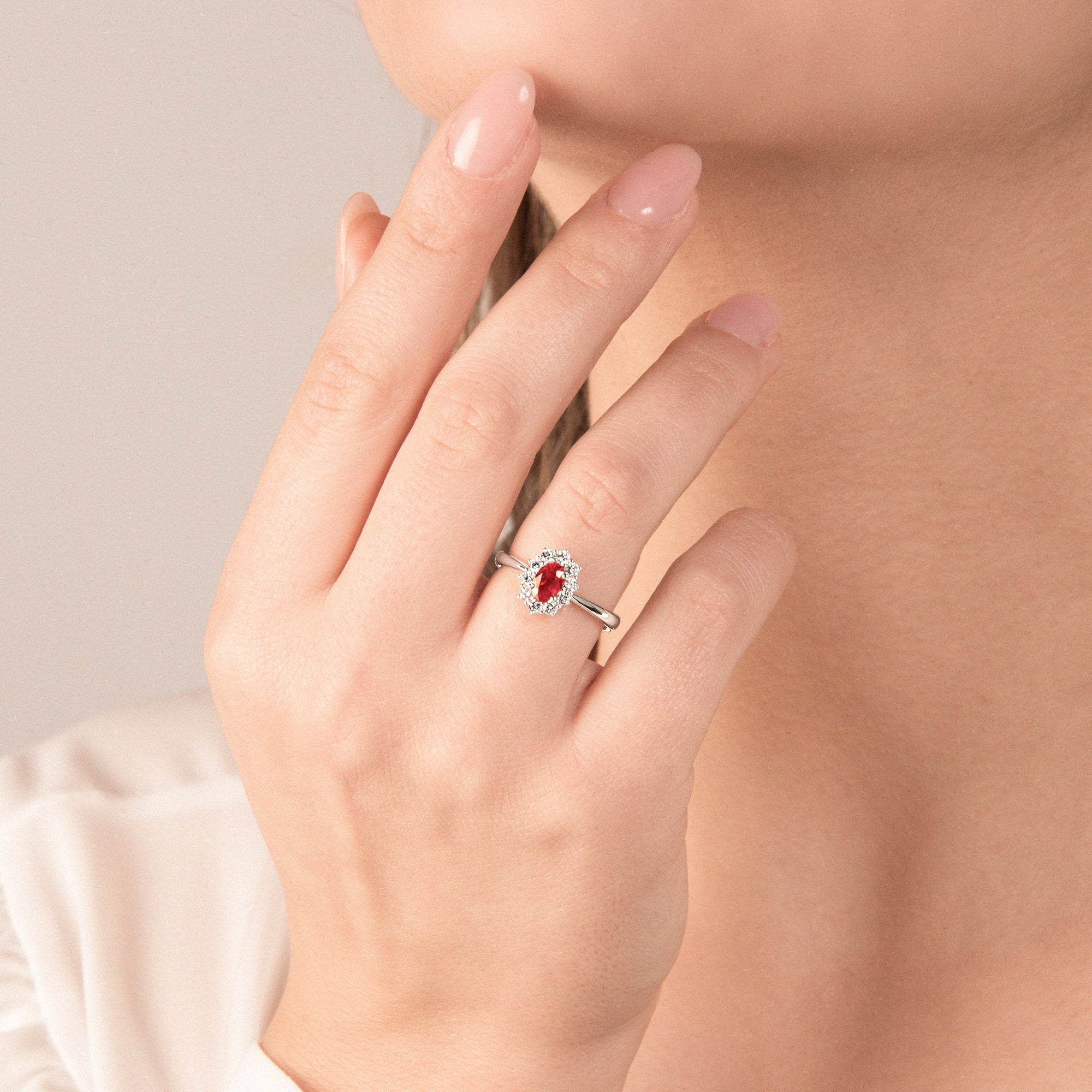 Anello Kate con Rubino e Diamanti